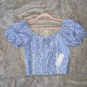 NEW Sienna Sky Blue‎ Floral Ruffle Top Size M